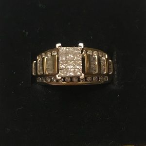 10k Gold diamond engagement ring